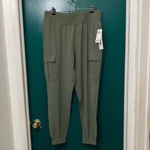 32 Degrees Olive Green Cargo Joggers
